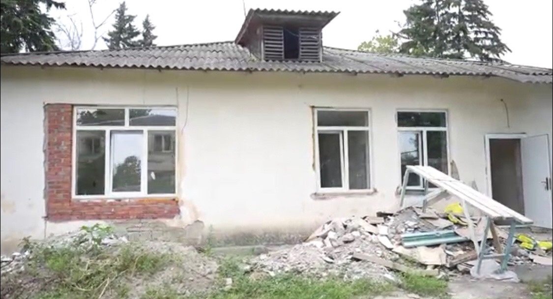 В амбулатории с. Янтарное проводится капитальный ремонт