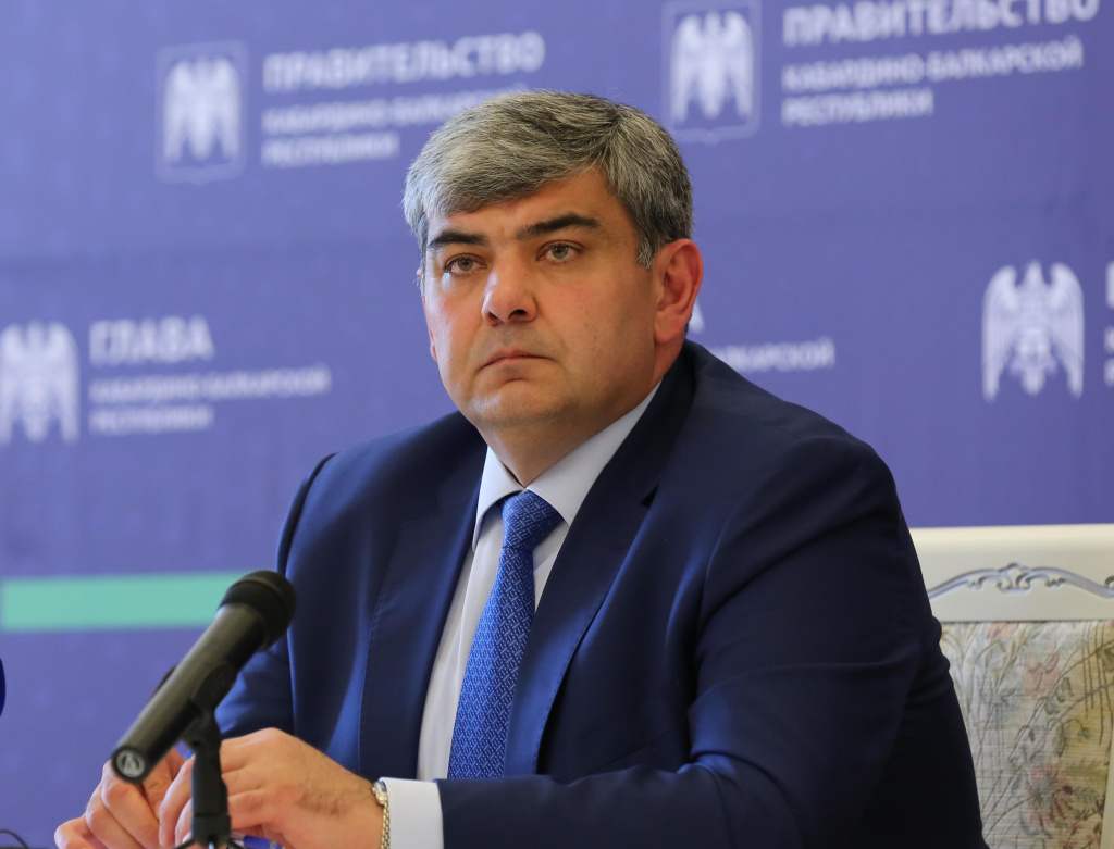 Глава КБР Казбек Коков подписал указ о введении системы QR-кодов